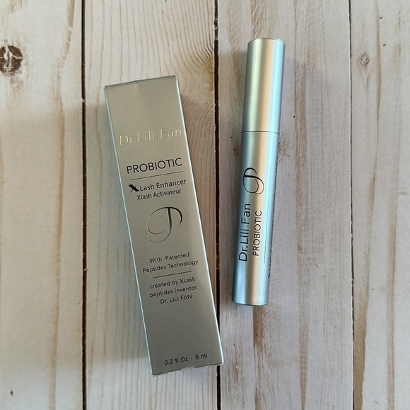 Dr. Lili Fan Probiotic XLash Enhancer - Picture 7 of 8